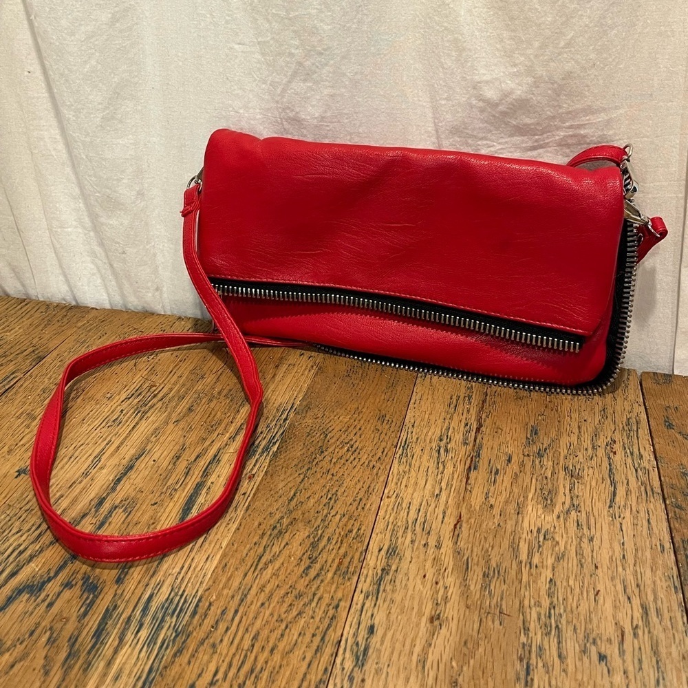 POUR QUOI? • Sac bandoulière pliable rouge - Picture 2 of 10